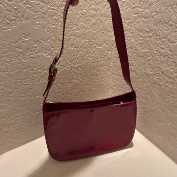 Furla Patent Leather Shoulder Bag Purse Red Buckle Strap Fall Winter Statement - Picture 1 of 15